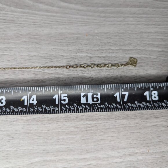 Kendra Scott Signed White Sparkly Oval Gem with Gold Tone Chain Necklace - Picture 12 of 13